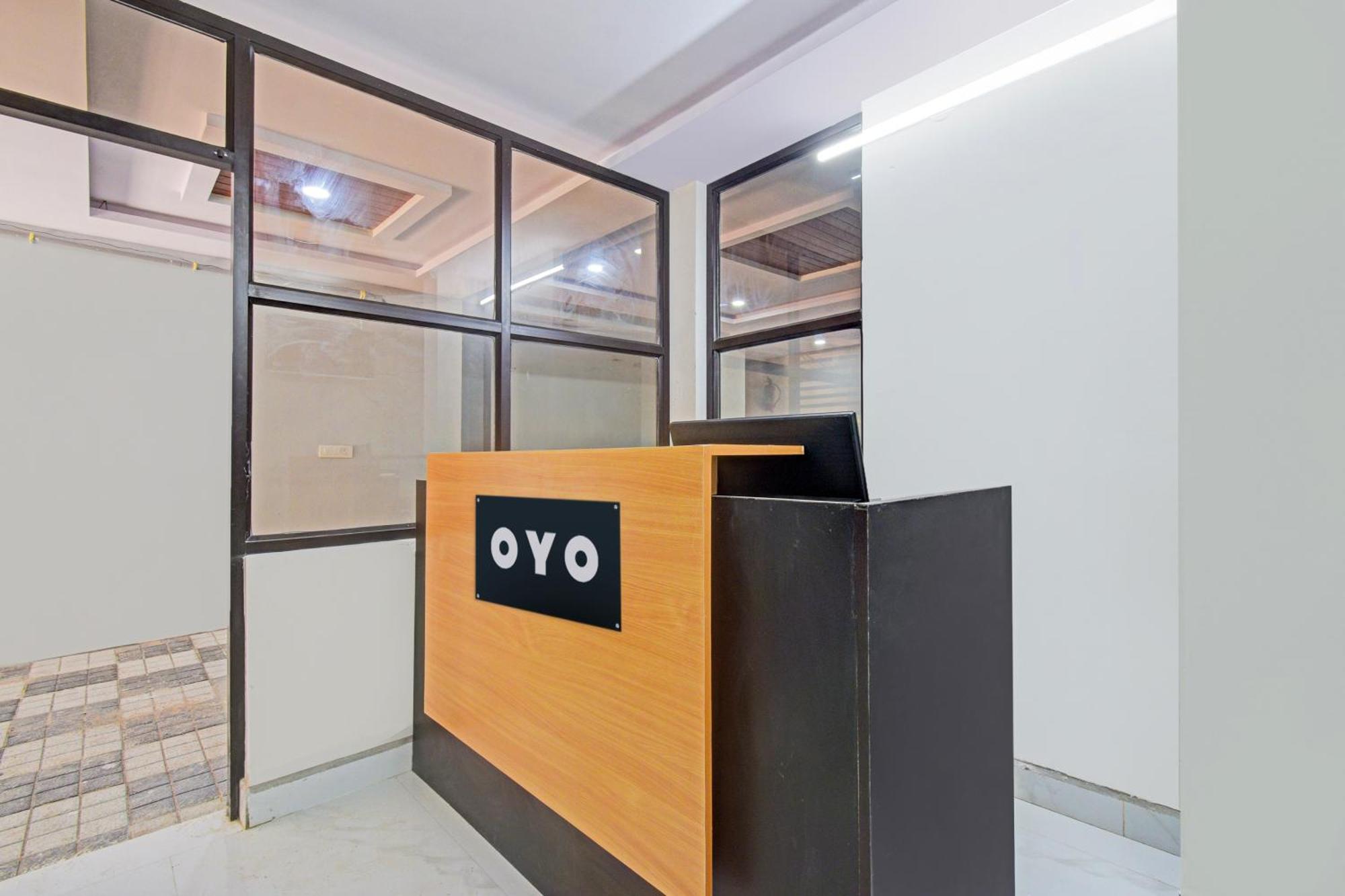 Hotel O Rbs Square Inn Uppal ไฮเดอราบัด ภายนอก รูปภาพ